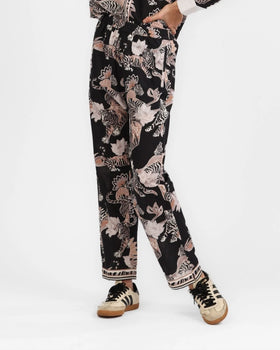 Lotus Tiger Pant, Black-Las Surenas