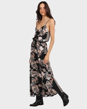LS Lotus Tiger Dress, Black-Las Surenas