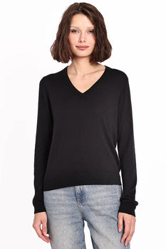 V-Neck Long Sleeve Tee-Minnie Rose