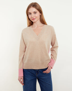 &Isla Beth V-Neck, Wheat