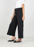EM Cropped Piper, Black